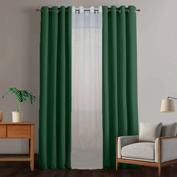 پرده اتاق خواب و پذیرایی برند دکوران از جنس مخمل رنگ سبز تیره با ارتفاع 280 و عرض 140 سانتی‌متر مدل پرده آماده مخمل کالیفرنیا پانچی کد 100112